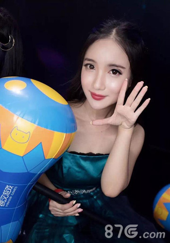 熊猫TVShowgirl-李丹2
